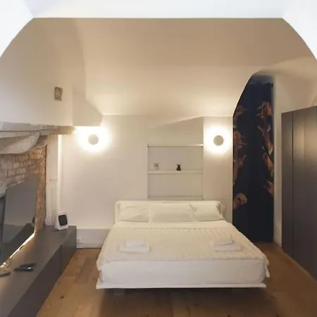 We - Ticinese77 Luxury Διαμέρισμα *