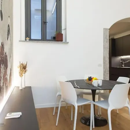 We - Ticinese77 Luxury Διαμέρισμα Μιλάνο
