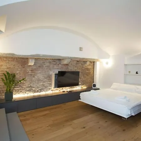 We - Ticinese77 Luxury *